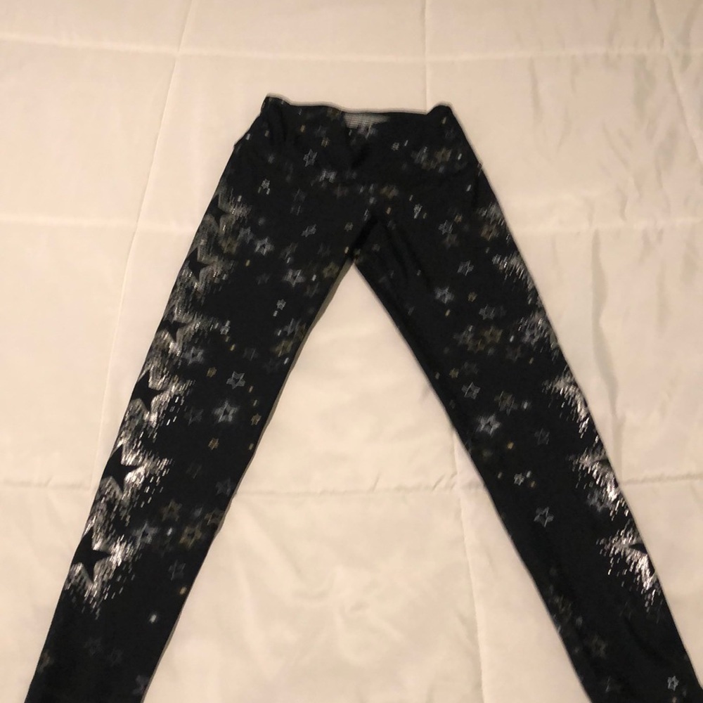 Victoria’s Secret Sport half leggings in black and silver athletic or for hiking